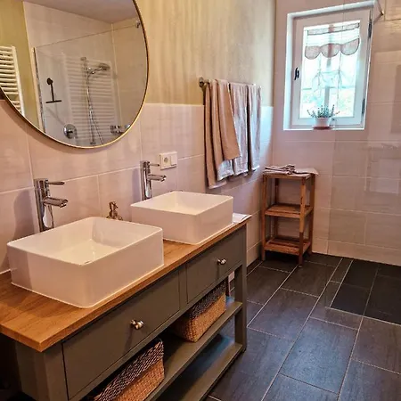 Entenhaus Im Gutshaus De La Fontaine